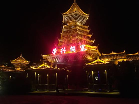 http://qq14526020.w258.mc-test.com/uploads/allimg/180828/1-1PRQ64625.jpg